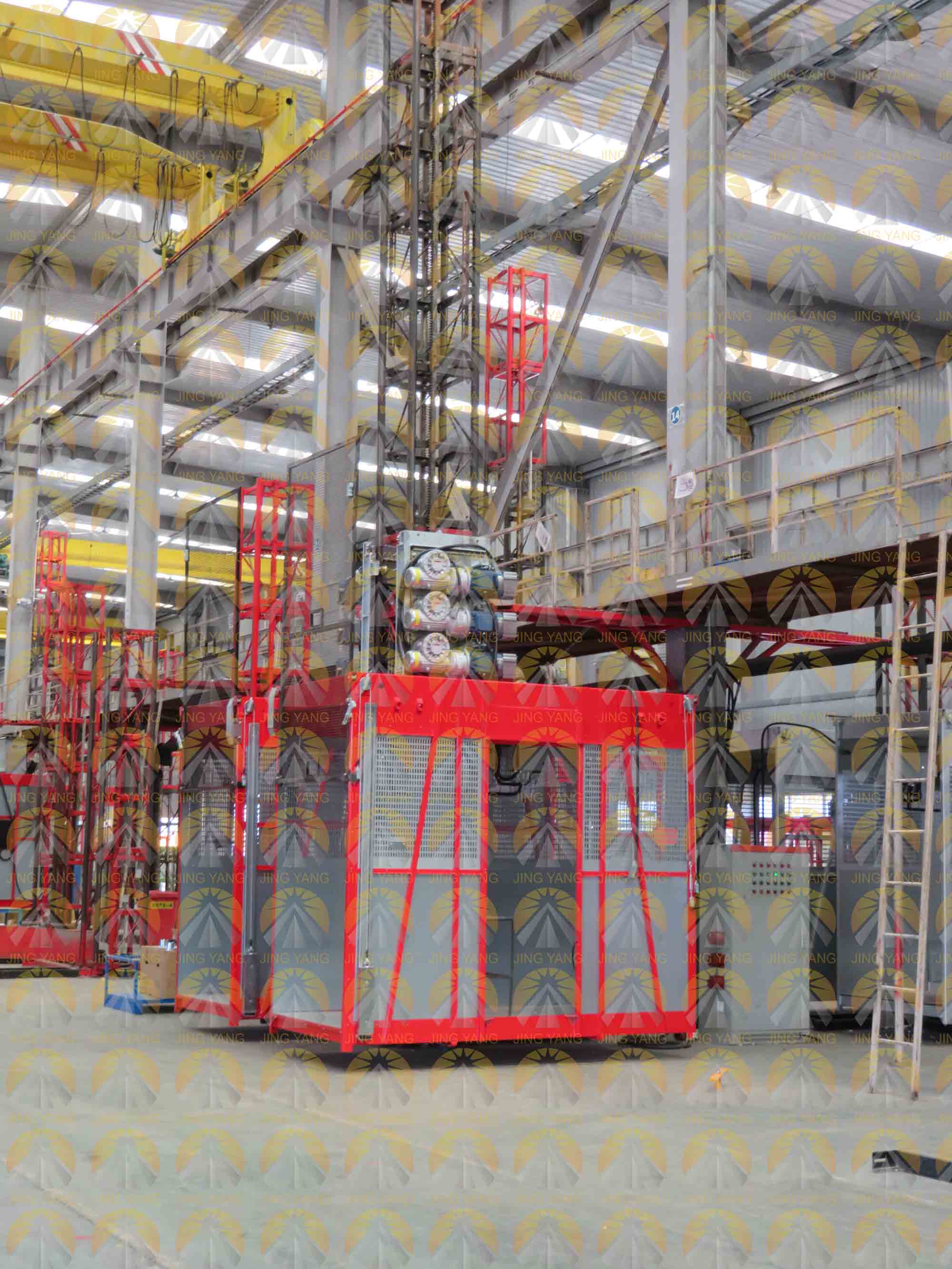 Finished GJJ passenger hoist during test